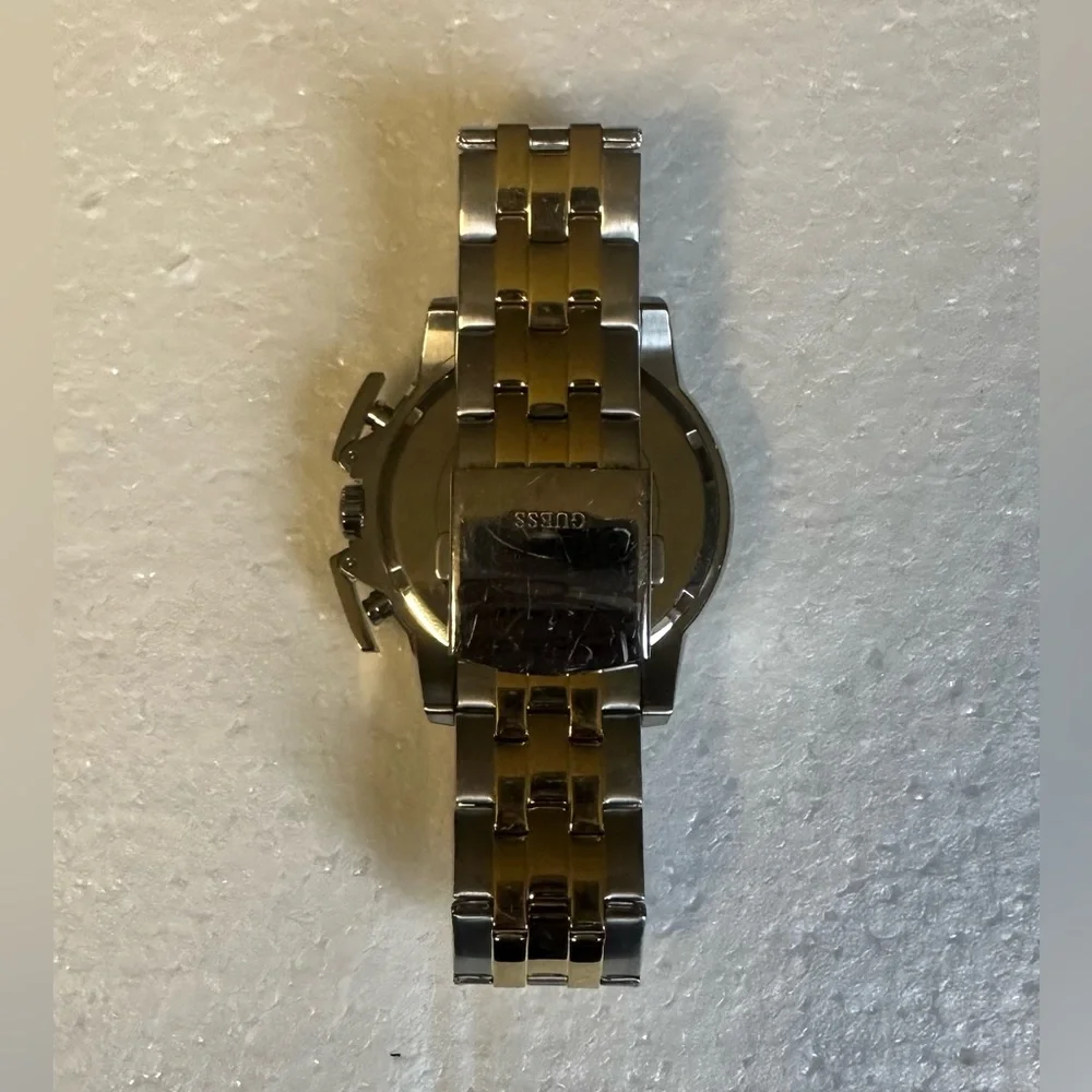 Guess Apollo Watch -‎ Men's Watches in Silver Gold - Buckle STYLE GW0063G1 NWOT